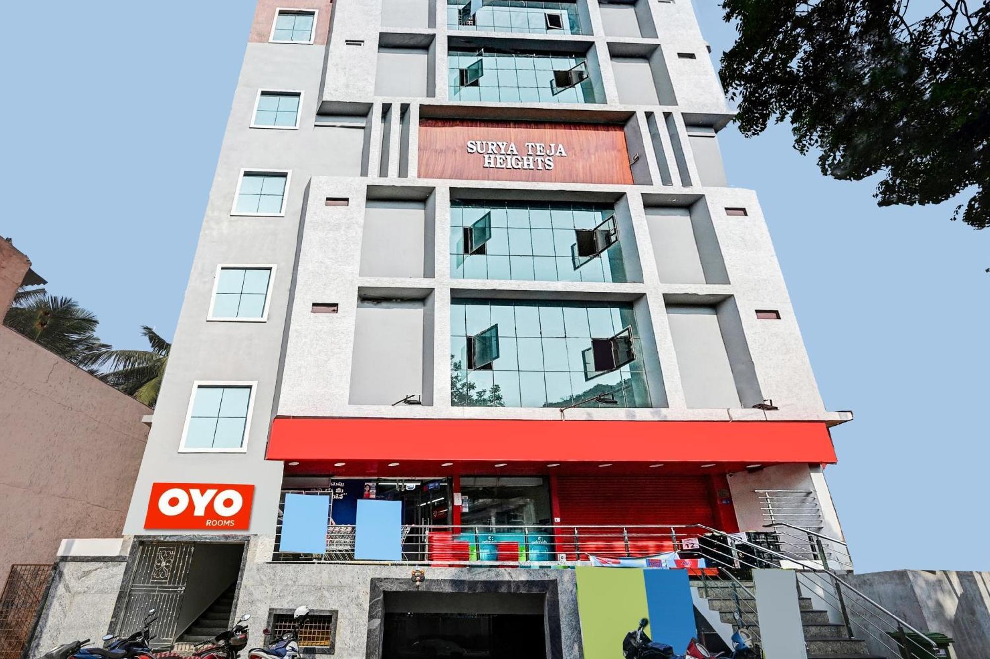 Hotel O Vrk Residency Kurmannapalem Exterior photo